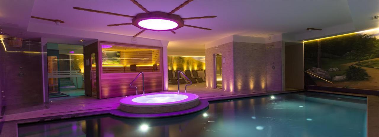 Residence Hotel Santa Maria Piscina E Wellness Peio Fonti Kültér fotó