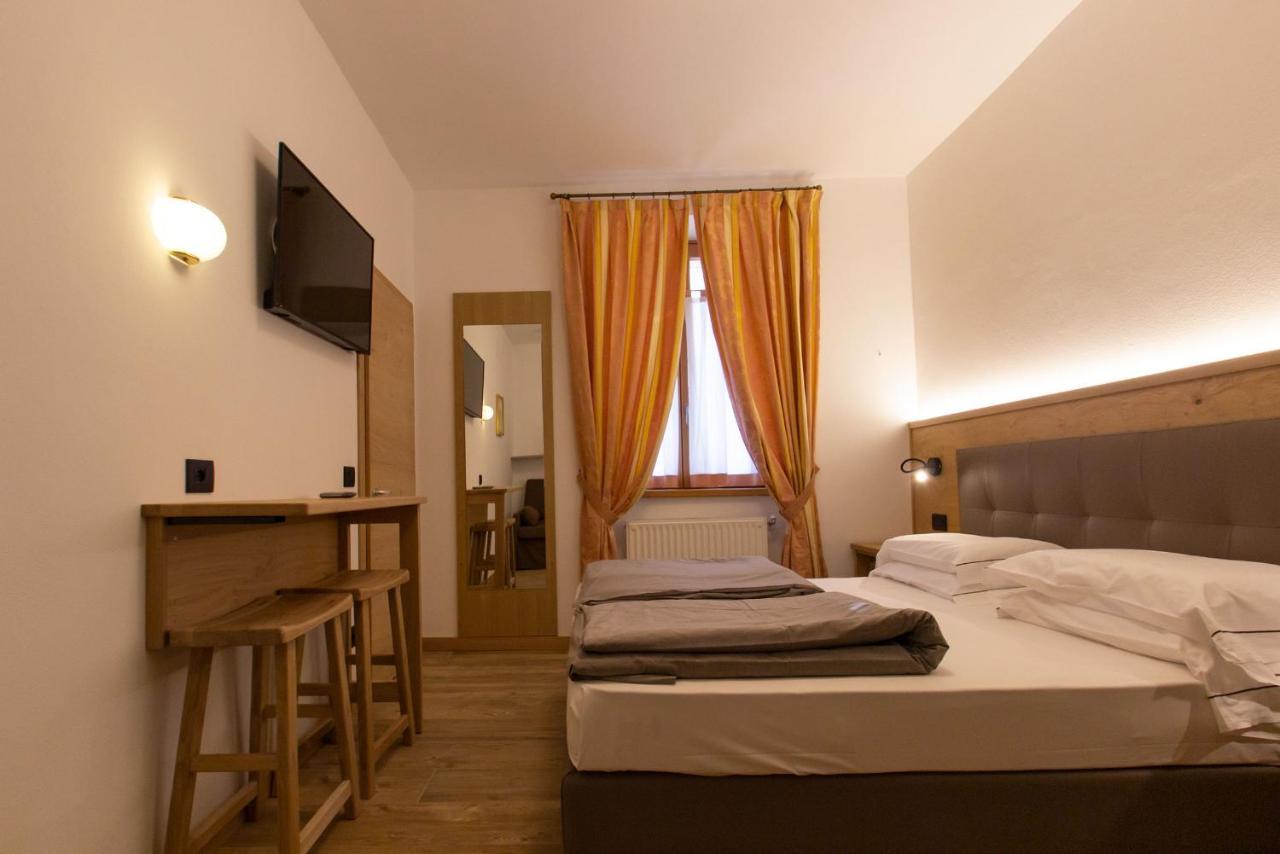 Residence Hotel Santa Maria Piscina E Wellness Peio Fonti Kültér fotó