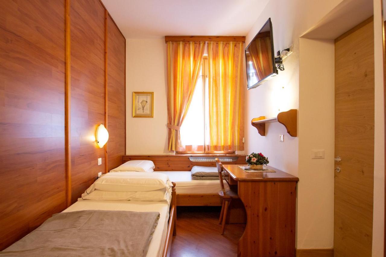 Residence Hotel Santa Maria Piscina E Wellness Peio Fonti Kültér fotó