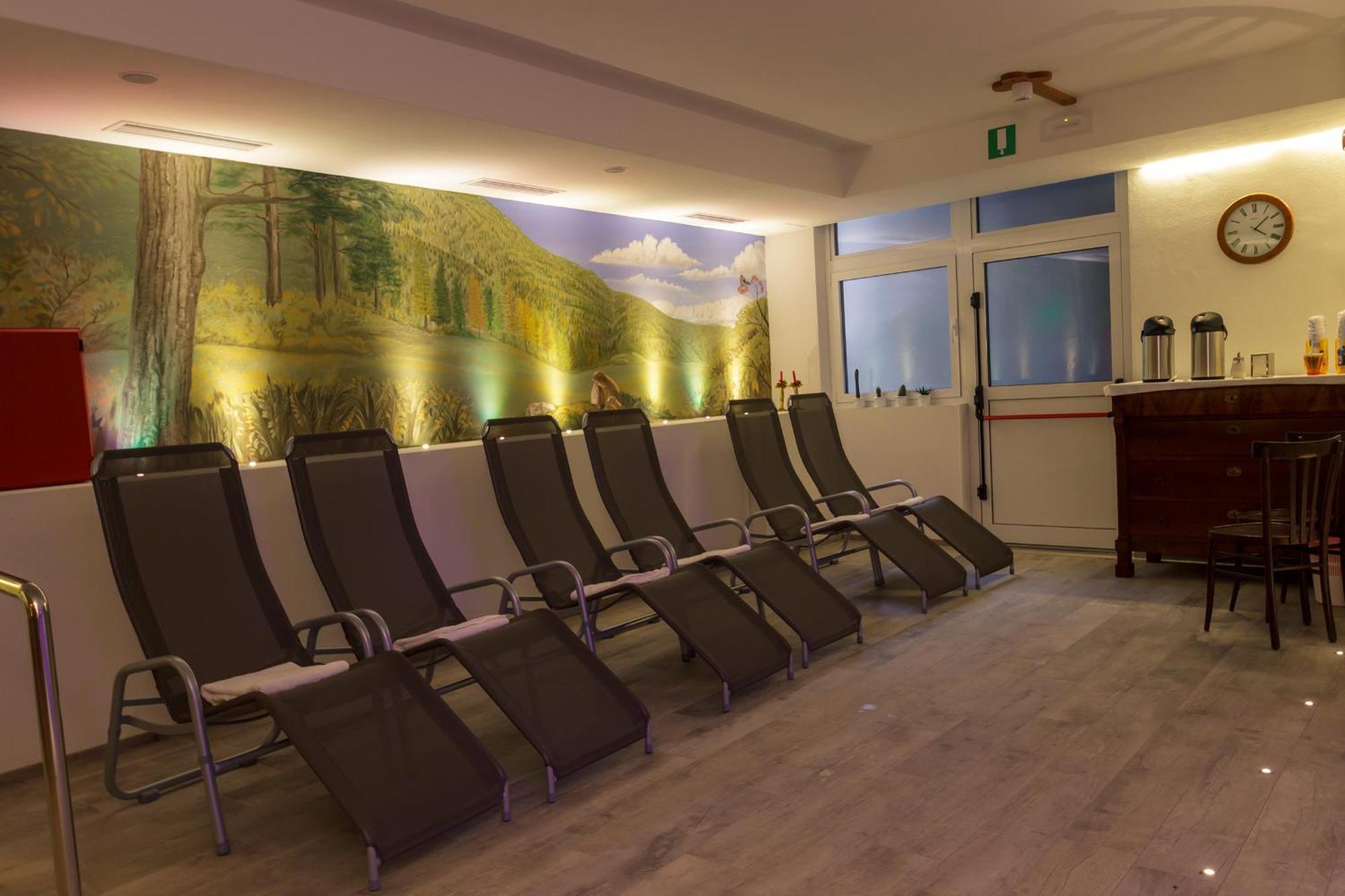 Residence Hotel Santa Maria Piscina E Wellness Peio Fonti Kültér fotó